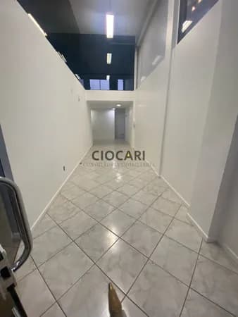 Sala comercial com mezanino no centro, Xanxerê/SC