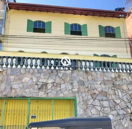 Casa Padrão -3 quartos sendo 1 suíte, Jardim dos Estados