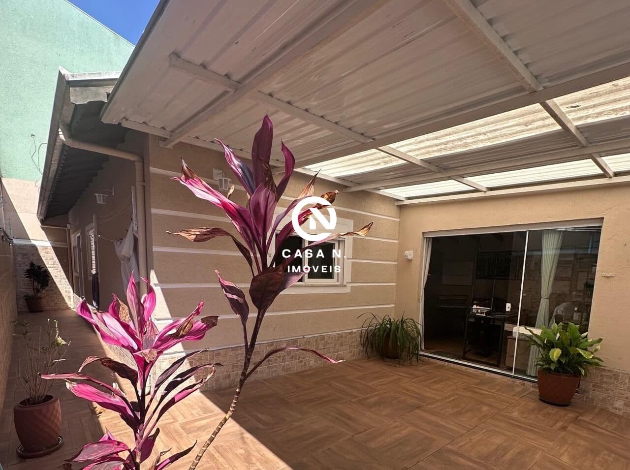 Casa Térrea, Toda planejada c/ 2 quartos, área gourmet e garagem.