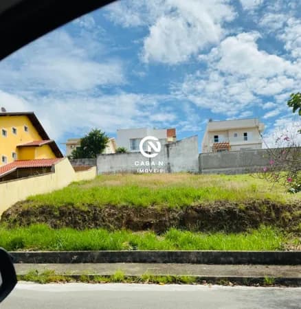 Terreno no Jardim Europa. Bairro nobre de Poços de Caldas, excelente oportunidade! 480 m²