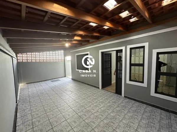 Casa Térrea com 3 Quartos, Edícula, Zona Sul Parque Esperança, Poços de Caldas