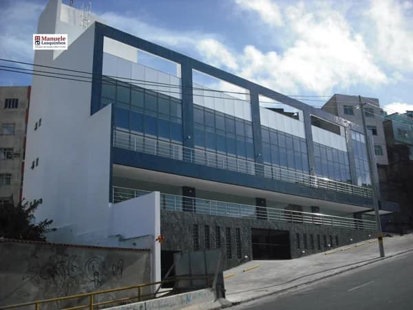 Salão comercial Padrão para Venda e Aluguel em Amaralina Salvador-BA