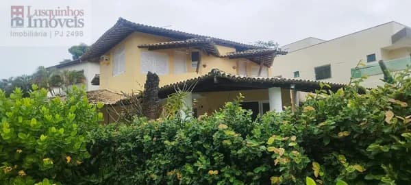 Casa Alto Padrão 4/4 com três suítes, Piscina Privativa em um condomínio fechado em Lauro de Freitas