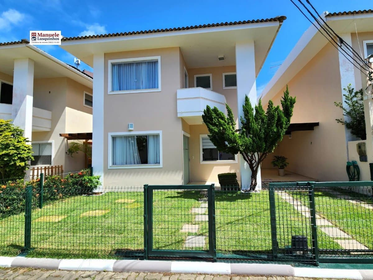 Casa Duplex para Venda em Buraquinho Lauro de Freitas-BA