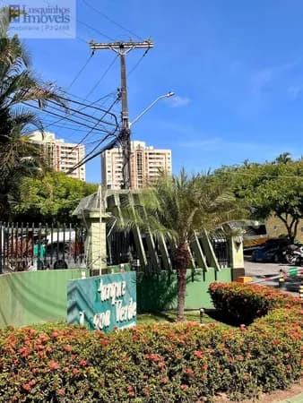Apartamento de 3/4 poente ao lado do Colégio Dom Bosco e da Faculdade Jorge Amado na Paralela