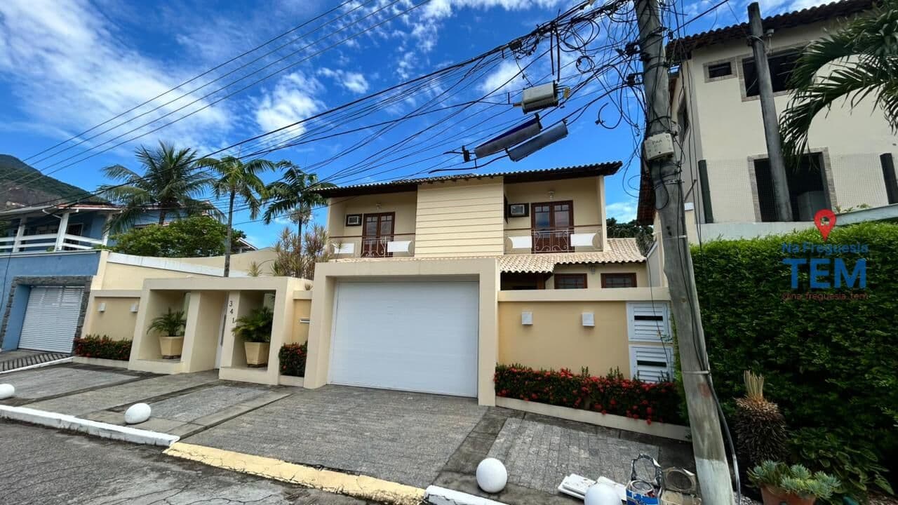 Casa 4 quartos porteira fechada de Alto Padrão, Rio de Janeiro/RJ