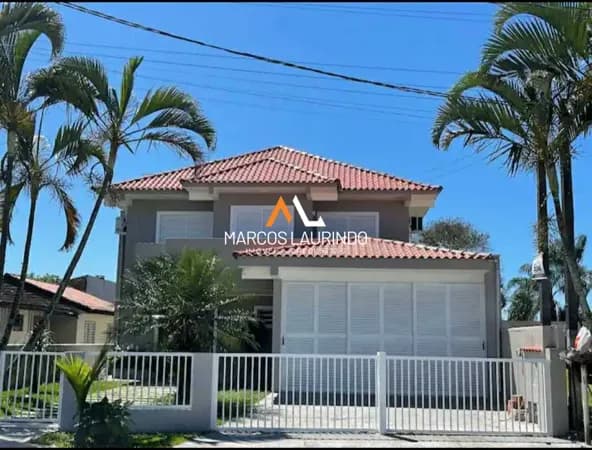 Casa em Pontal do Paraná - Centro