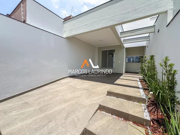 Casa em Londrina - Colúmbia