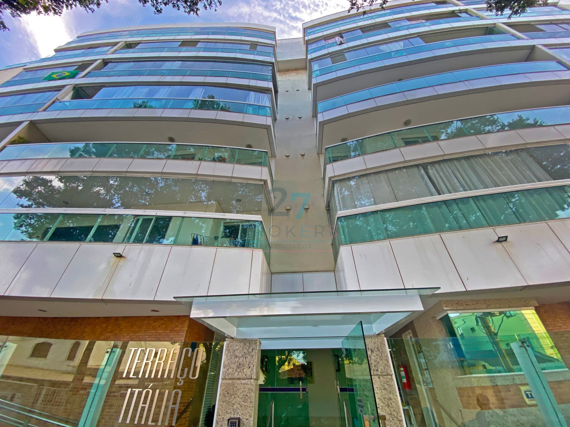 Apartamento 2 Qts c/ suíte