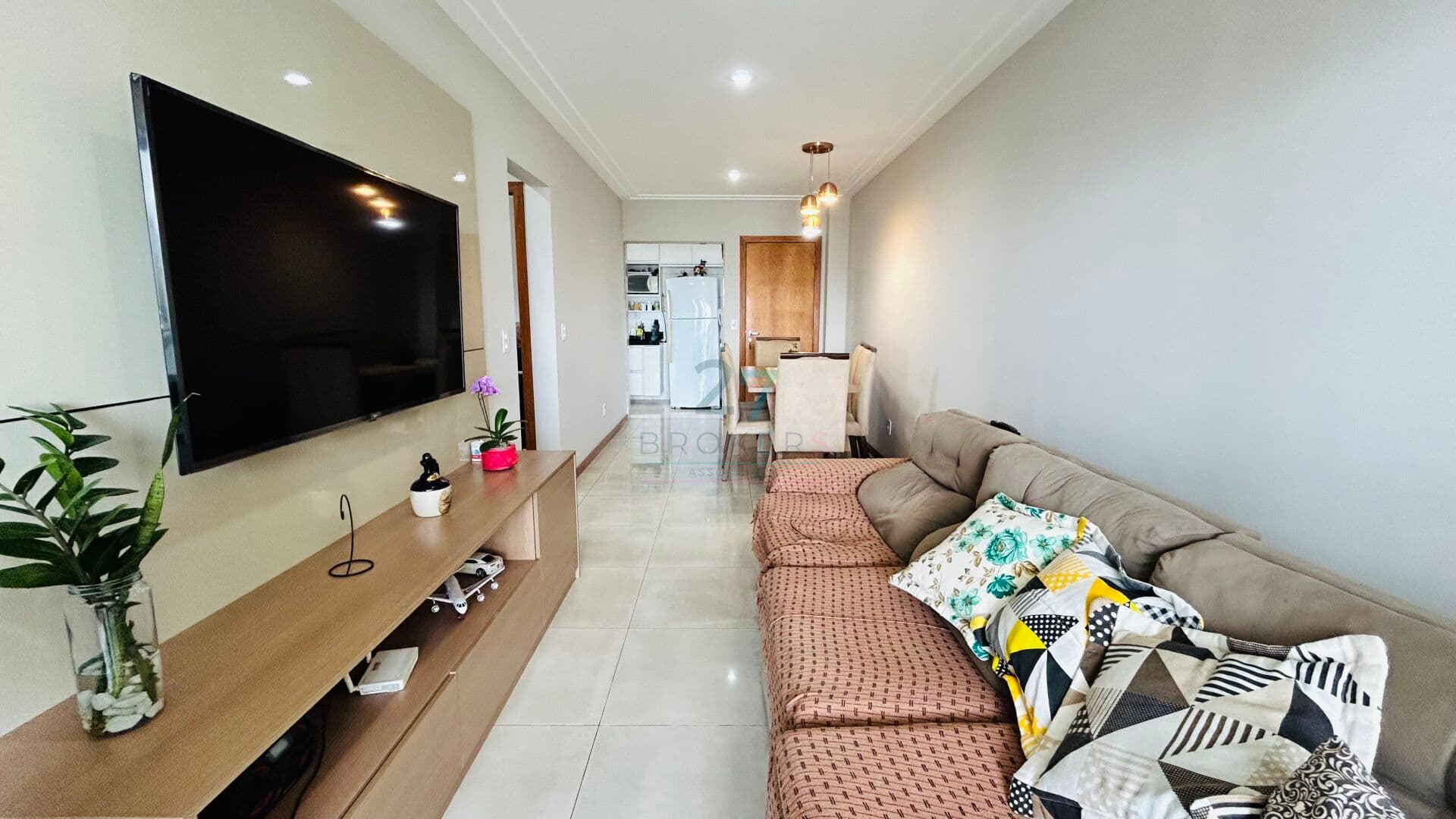 Apartamento 2 Qts c/ suíte