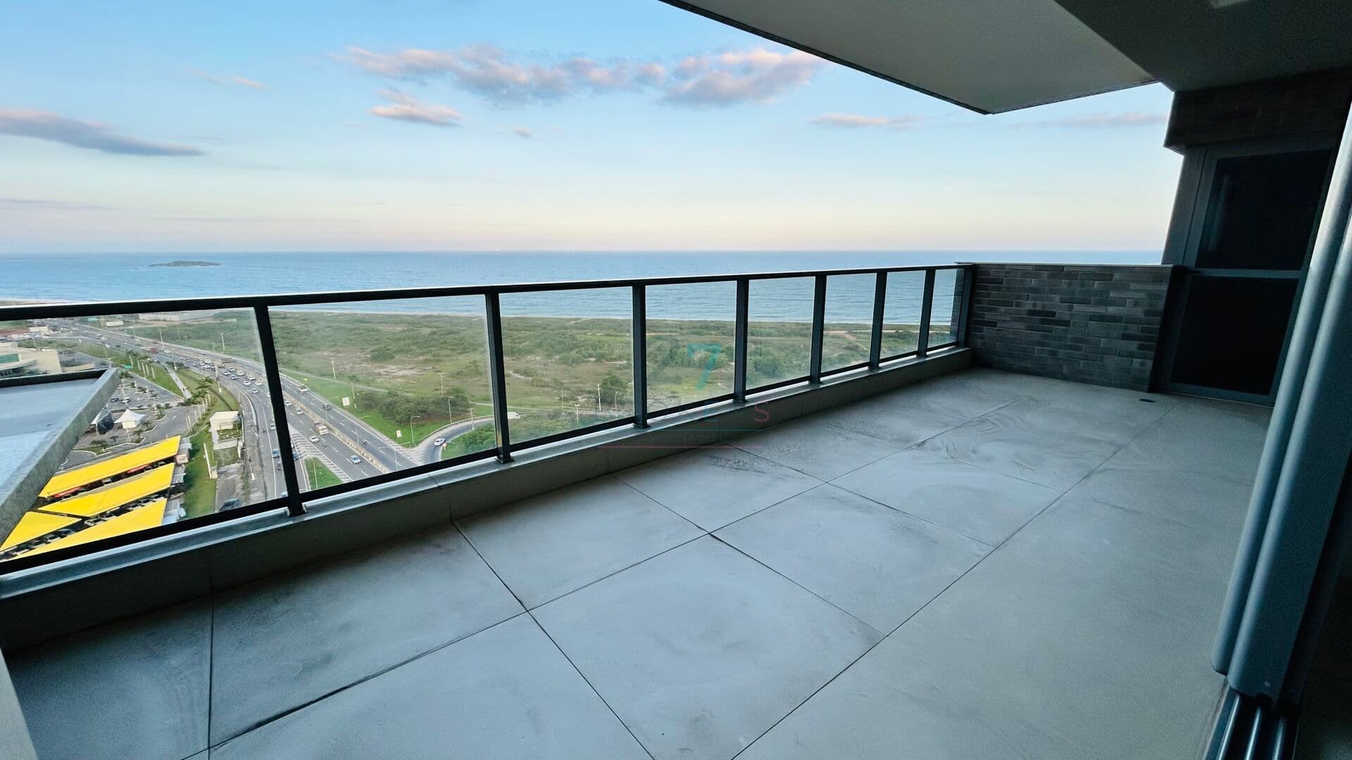 Apartamento 4 Qts c/ 2 suítes