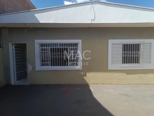 Casa em Ribeirão Preto - Parque Industrial Tanquinho