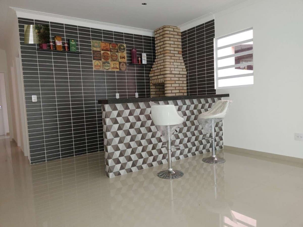 Casa Sobreposta para Venda em Ponta da Praia Santos-SP