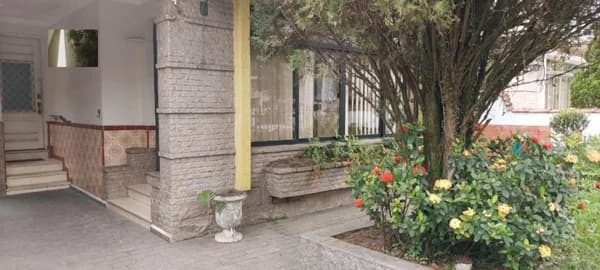 Casa Sobrado para Venda em Macuco Santos-SP