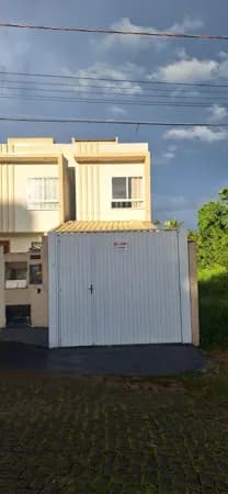 Sobrado em São José - Serraria