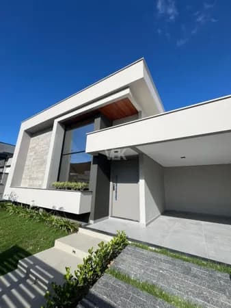 Casa em Palhoça - São Sebastião