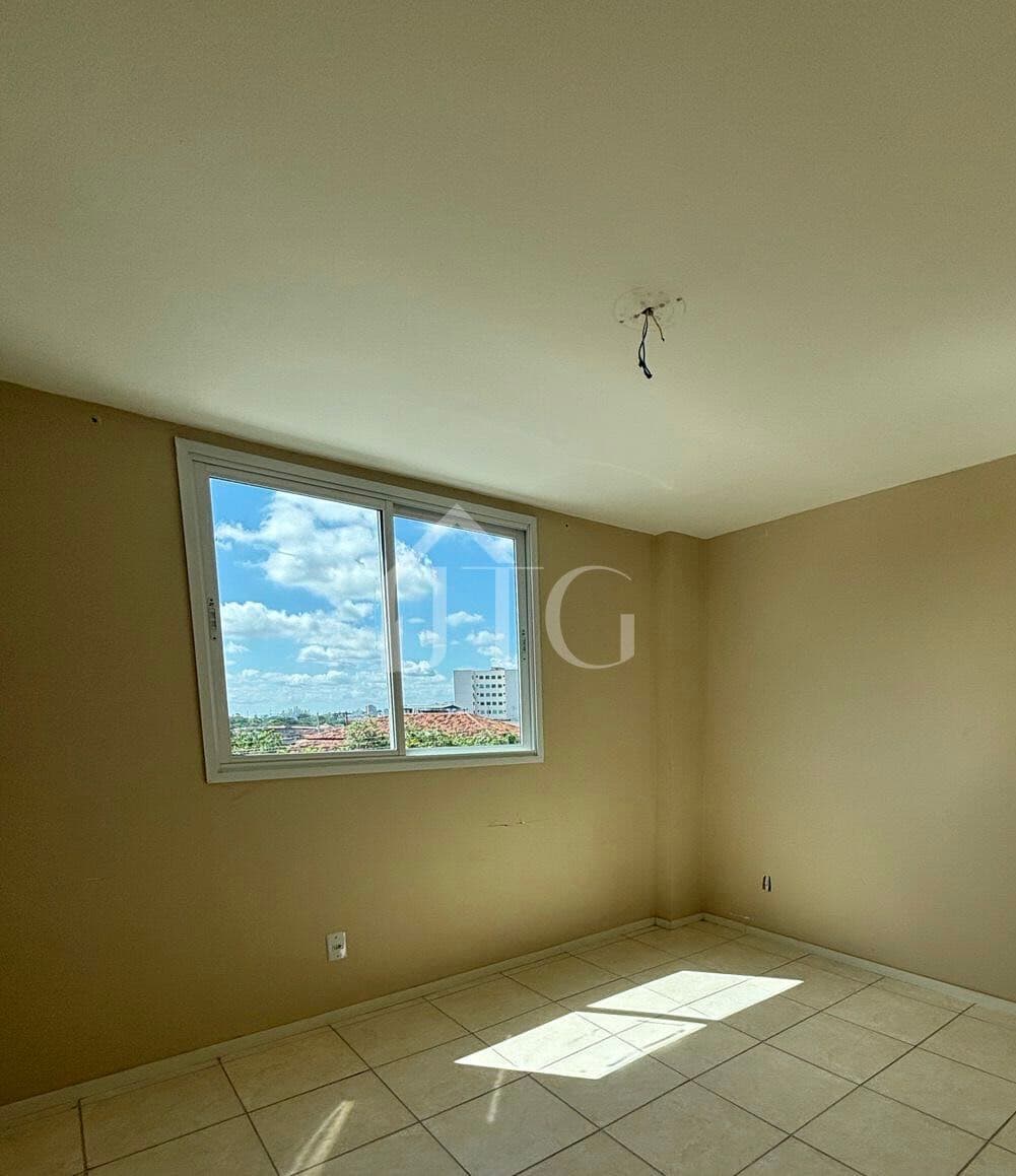 Apartamento com 02 quartos no condomínio village da Montanha no bairro Liberdade, em Resende/RJ