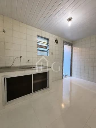 Casa em Vila com 02 Quartos no bairro Alambari, em Resende/RJ