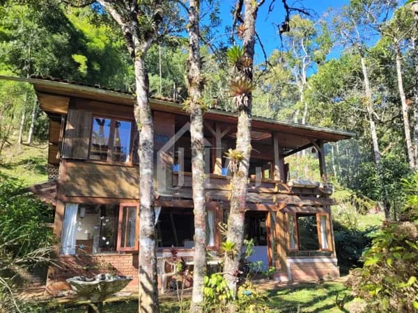 Casa em harmonia com a natureza de 02 quartos no Alto da Santa Clara - Mauá