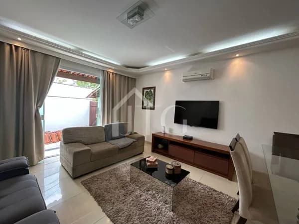 Casa com 02 quartos sendo 1 suíte, no bairro Boa Vista II, em Resende/RJ