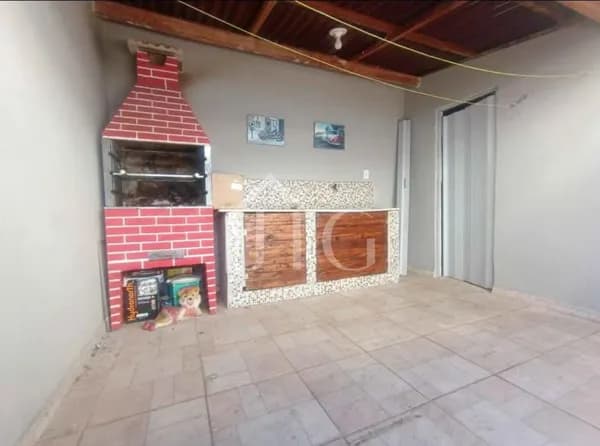 Casa com 02 quartos no bairro Alegria, em Resende/RJ