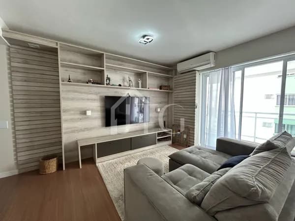 Apartamento com 03 quartos sendo 1 suíte no condomínio Bella vista no bairro Jardim Jalisco, em Resende/RJ
