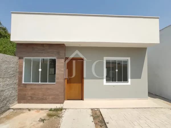 Casa com 02 quartos no bairro Morada da Barra, em Resende/RJ