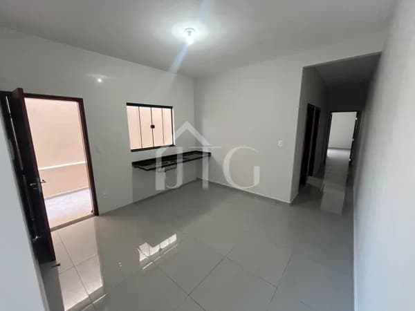 Casa Nova de 02 Quartos sendo 1 Suite no bairro Bela Vista, em Resende/RJ