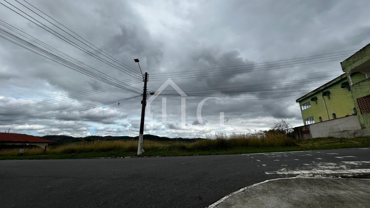 Terreno no bairro Vila Verde, em Resende/RJ