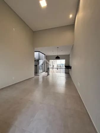 Casa com 03 quartos sendo 01 suíte no bairro Parque Ipiranga 2, em Resende/RJ