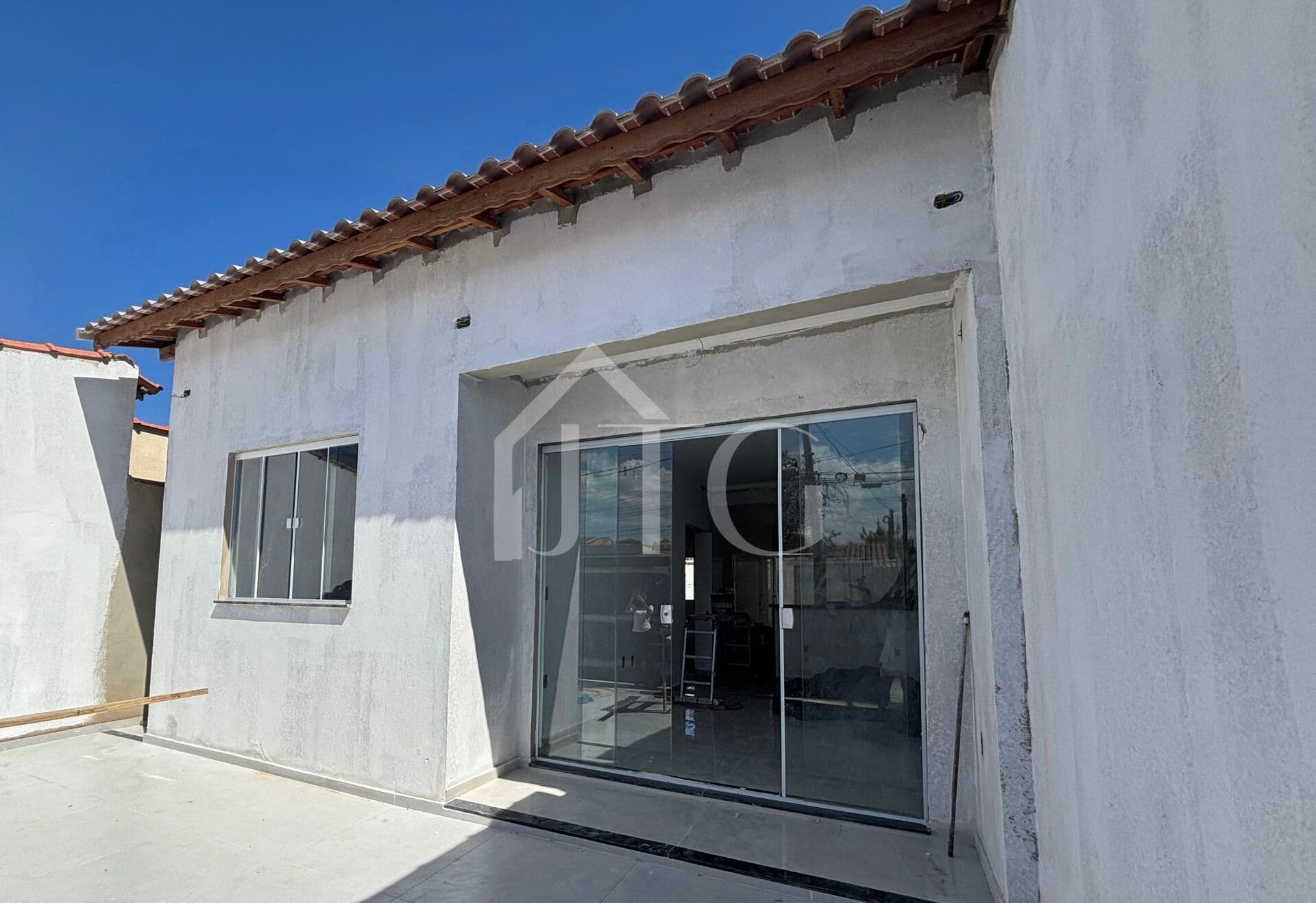 Casa em construção com 02 quartos sendo 01 suíte no bairro Morada do Contorno, em Resende/RJ
