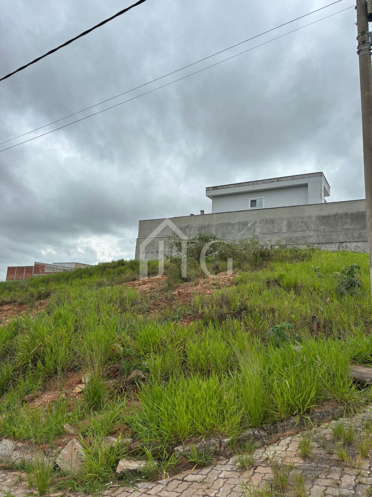 Terreno de esquina no Bairro Bela Vista, em Resende/RJ