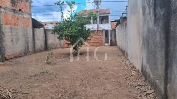 Terreno no bairro Jardim Alegria, em Resende/RJ