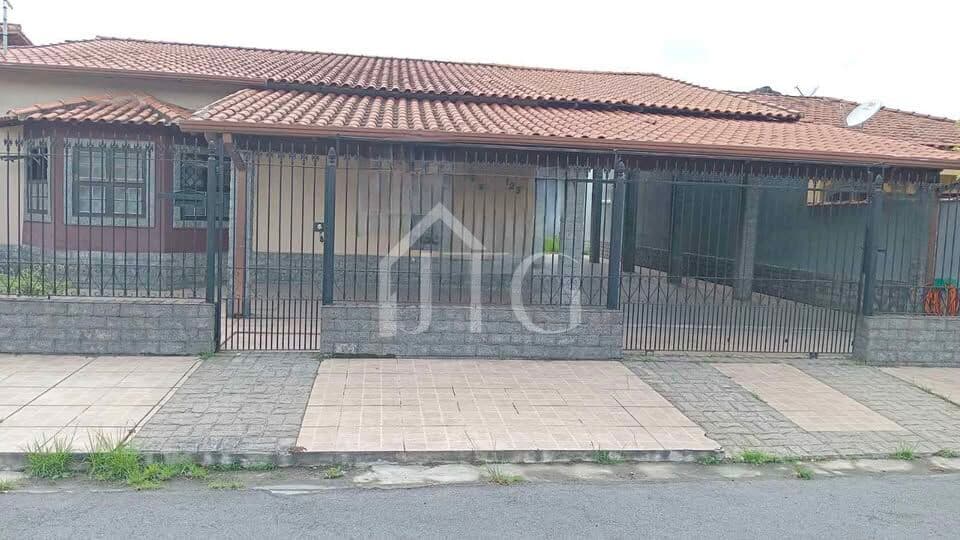 Casa de 03 Quartos no Boa Vista 1 - Resende/RJ