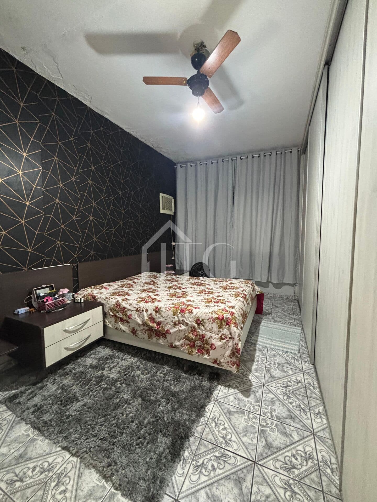 Casa com 02 quartos no bairro Alvorada, em Resende/RJ