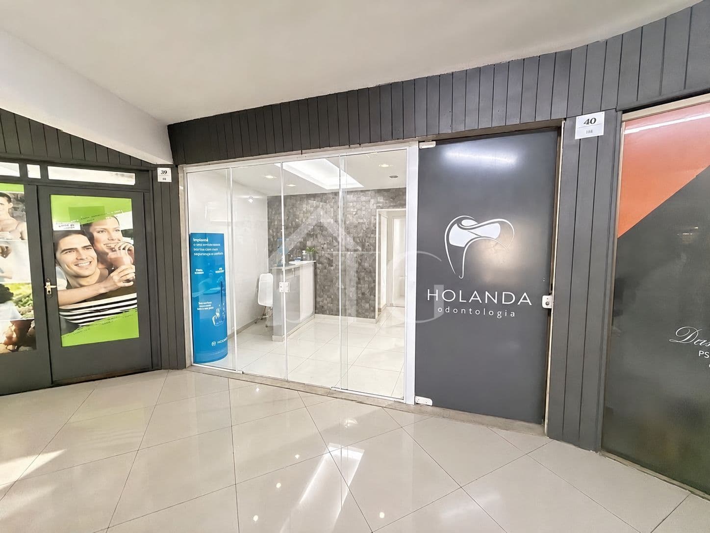 Loja no Centro Comercial Manejo, em Resende/RJ