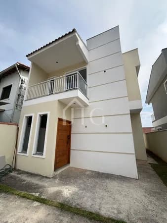 Casa com 03 quartos sendo 02 suítes, no bairro Mirante das agulhas, em Resende/RJ