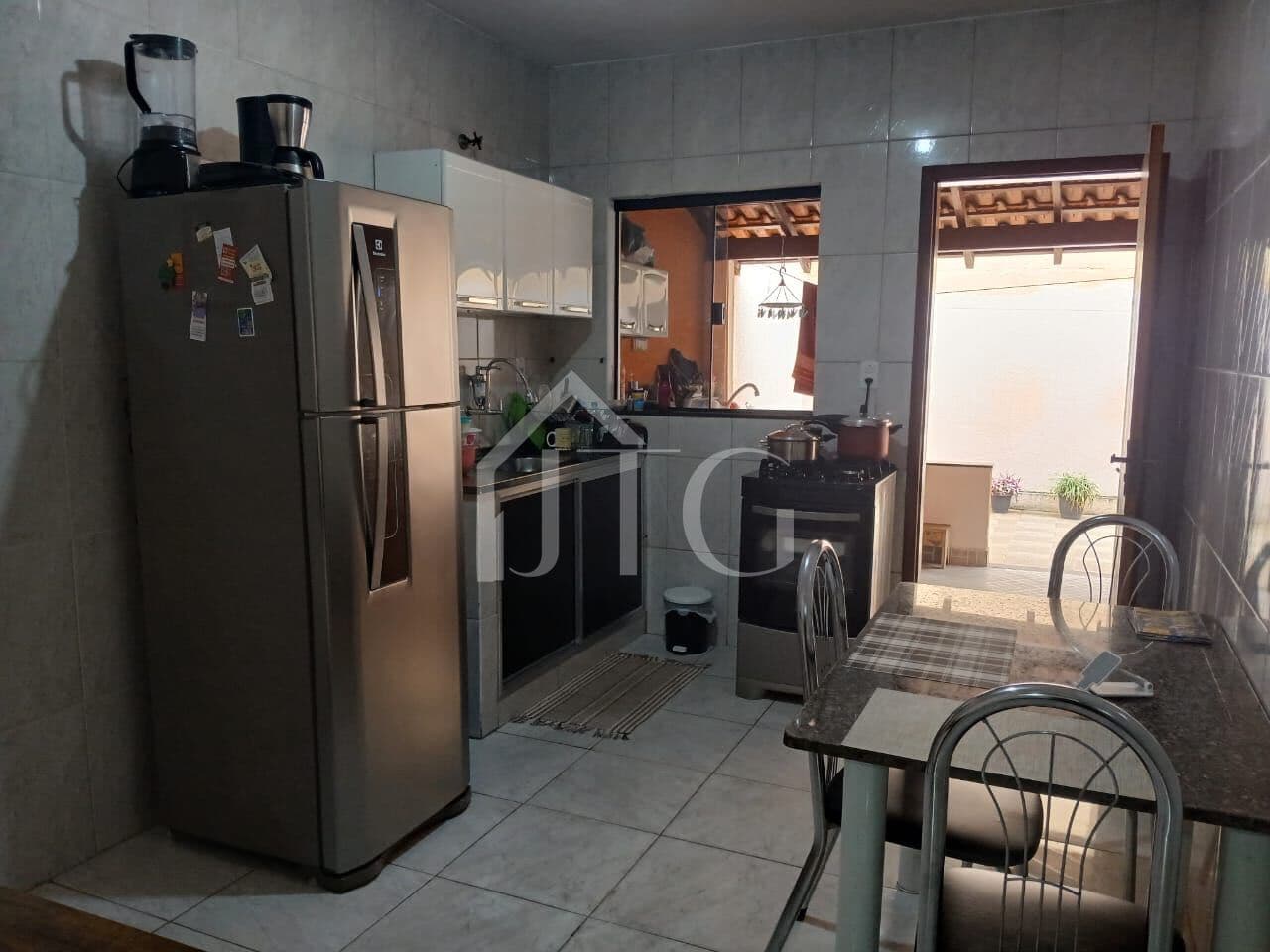 Casa com 02 quartos no bairro Morada do Contorno, em Resende/RJ