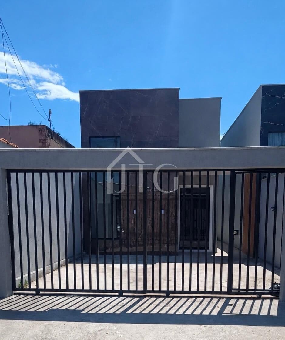 Casa em construção com 03 quartos sendo 01 suíte no bairro Jardim do Sol, em Resende/RJ