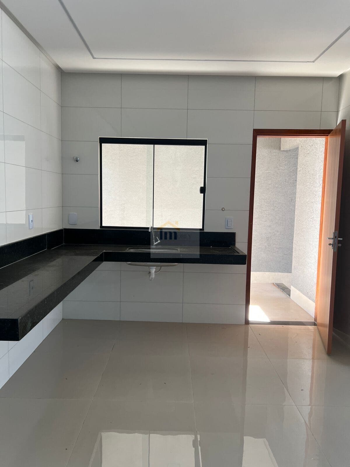 Casa Padrão com 3 quartos FINANCIE PELO MINHA CASA MINHA VIDA com entrada facilitada. REGIÃO SETOR GARAVELO