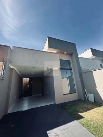 Casa Padrão Fácil acesso. Entrada facilitada ULTIMA UNIDADE DISPONIVEL. Próximo ao Garavelo