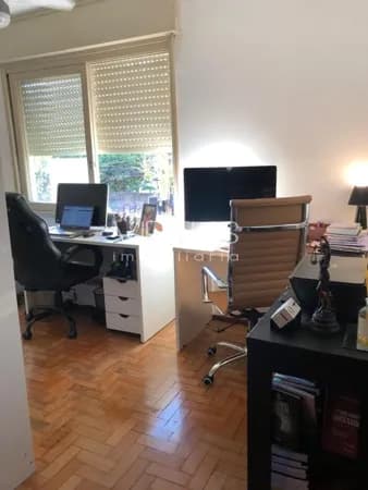 Apartamento em Porto Alegre - Partenon