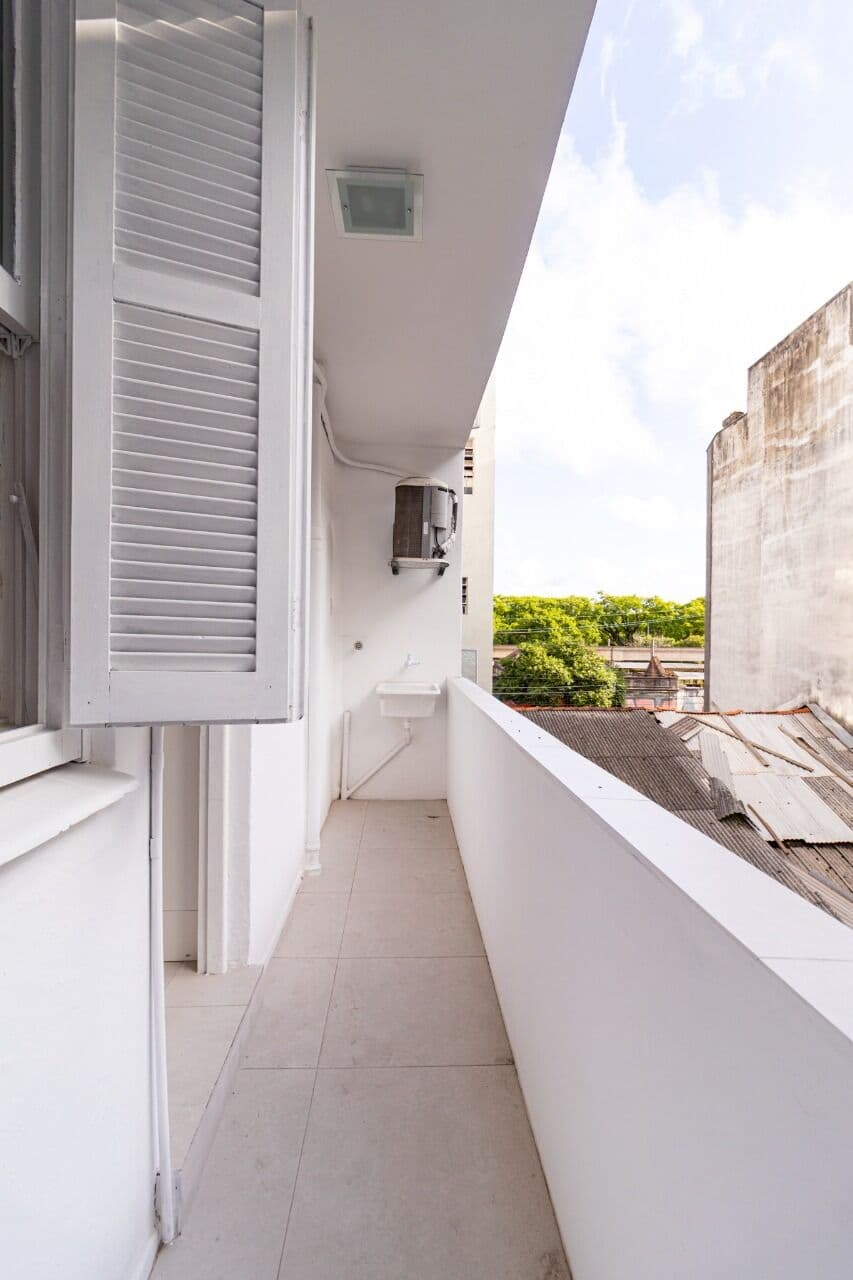 Apartamento 2 dormitórios, Sacada/área externa, Centro Histórico de Porto Alegre