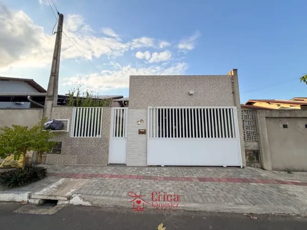 Casa a venda em Indaial/SC