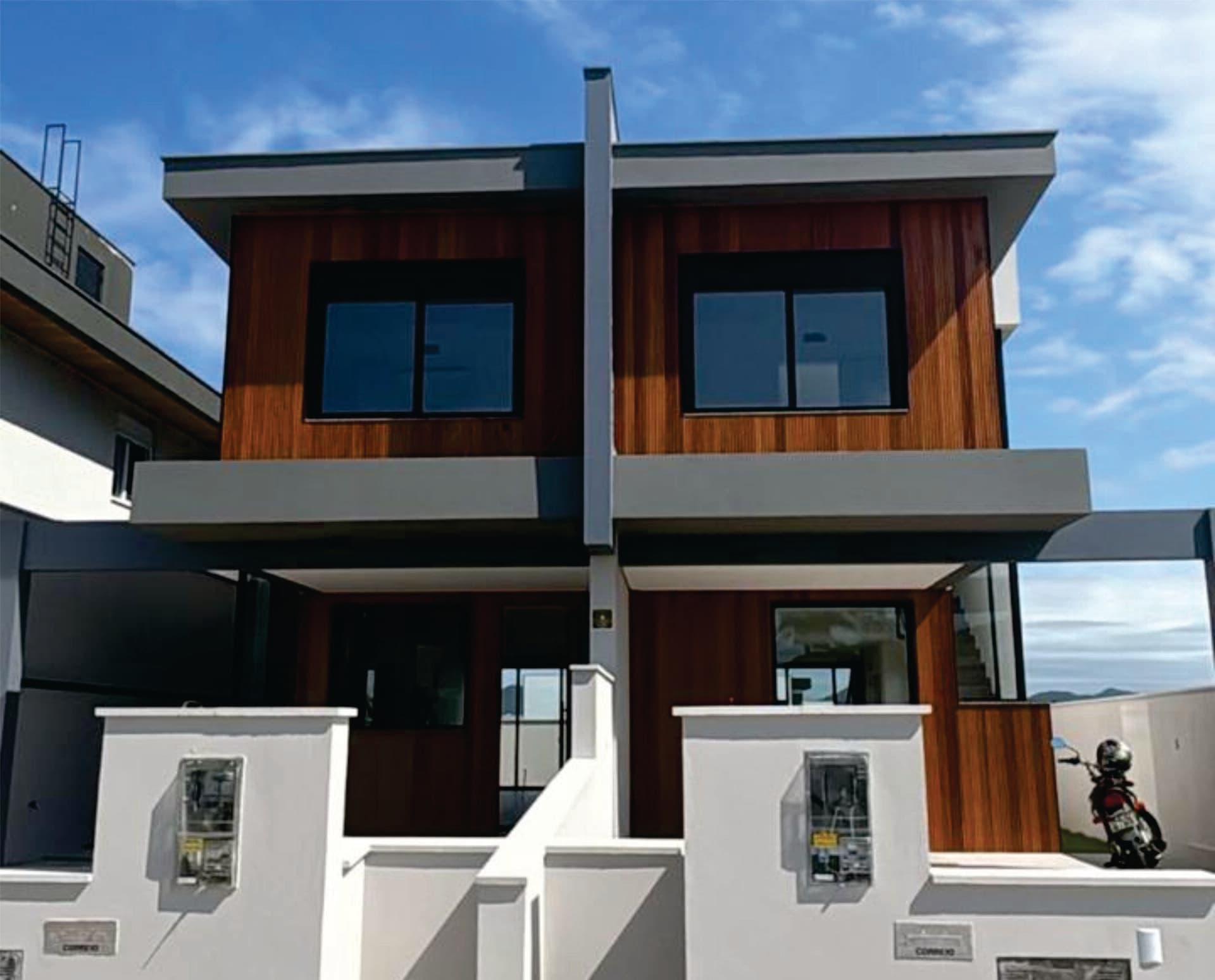 Saint Tropez Eco Residence | Alto Padrão a Poucos Passos da Praia do Campeche