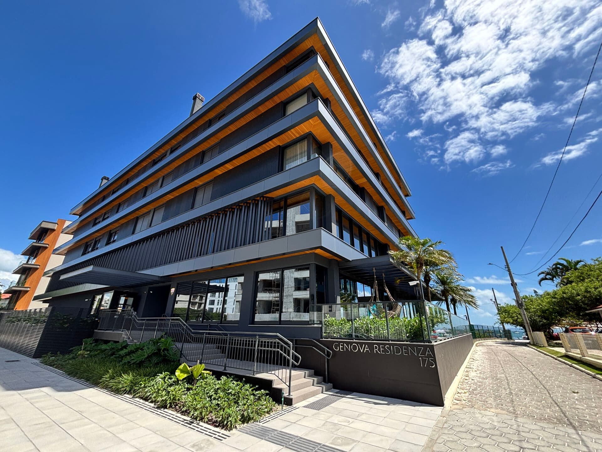Exclusivo Duplex Garden Frente Mar em Jurerê