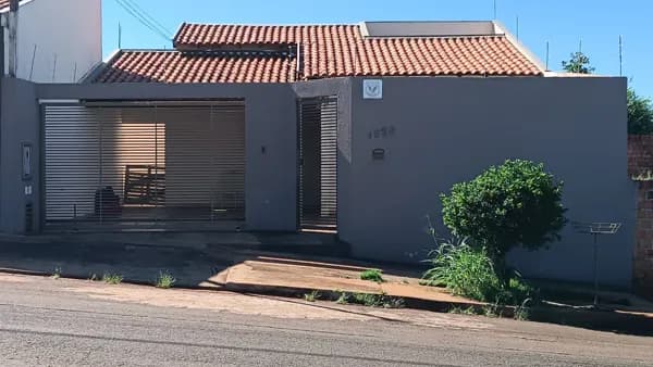 Casa em Jardim Everest, Londrina/PR