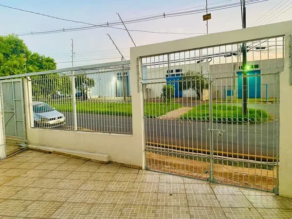Casa Sobrado em Leonor, Londrina/PR