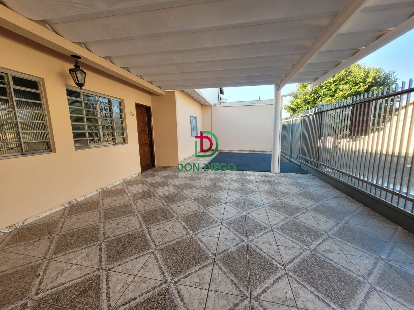 🏡 Casa à venda no Bairro Albatroz – Londrina/PR