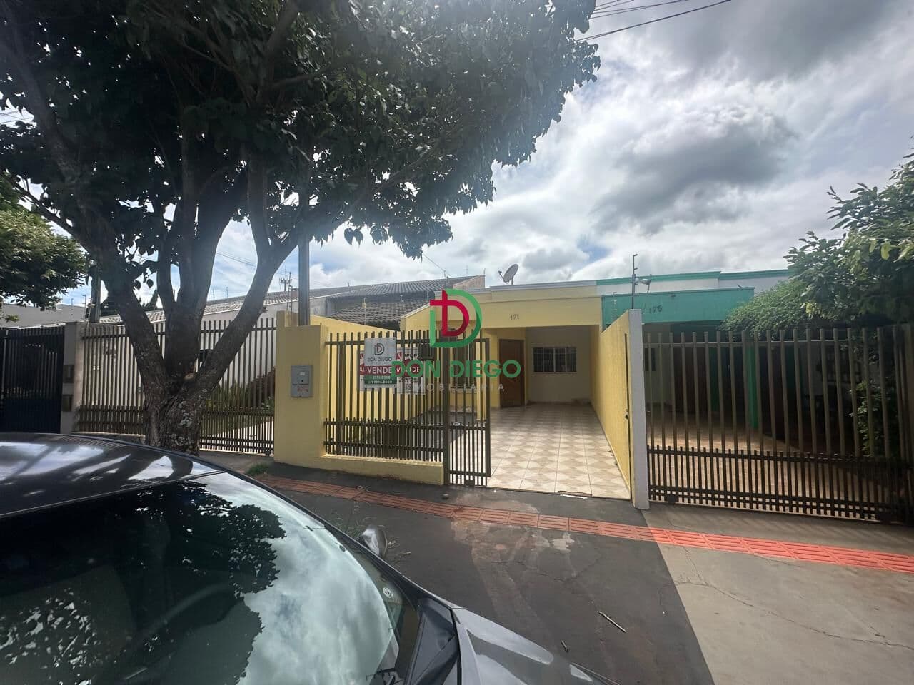Casa em Londrina - Colúmbia